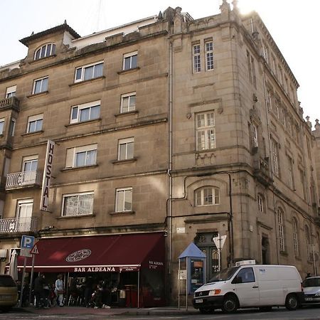 Pension Residencia Buenos Aires Vigo Exterior photo