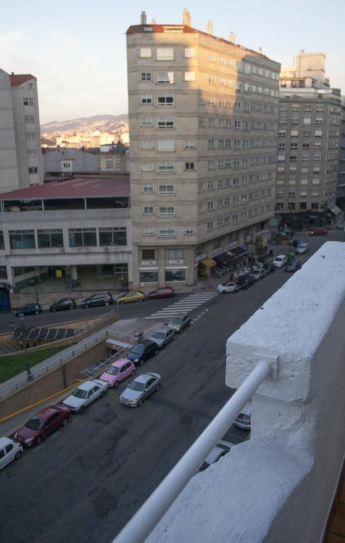 Pension Residencia Buenos Aires Vigo Exterior photo