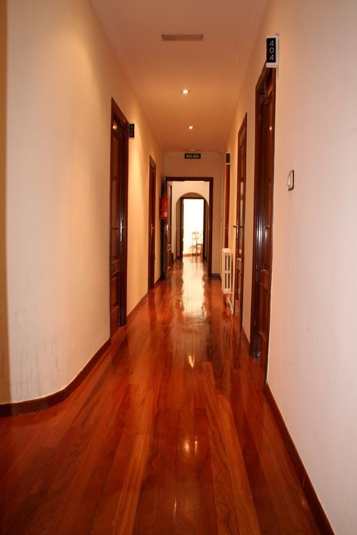 Pension Residencia Buenos Aires Vigo Exterior photo
